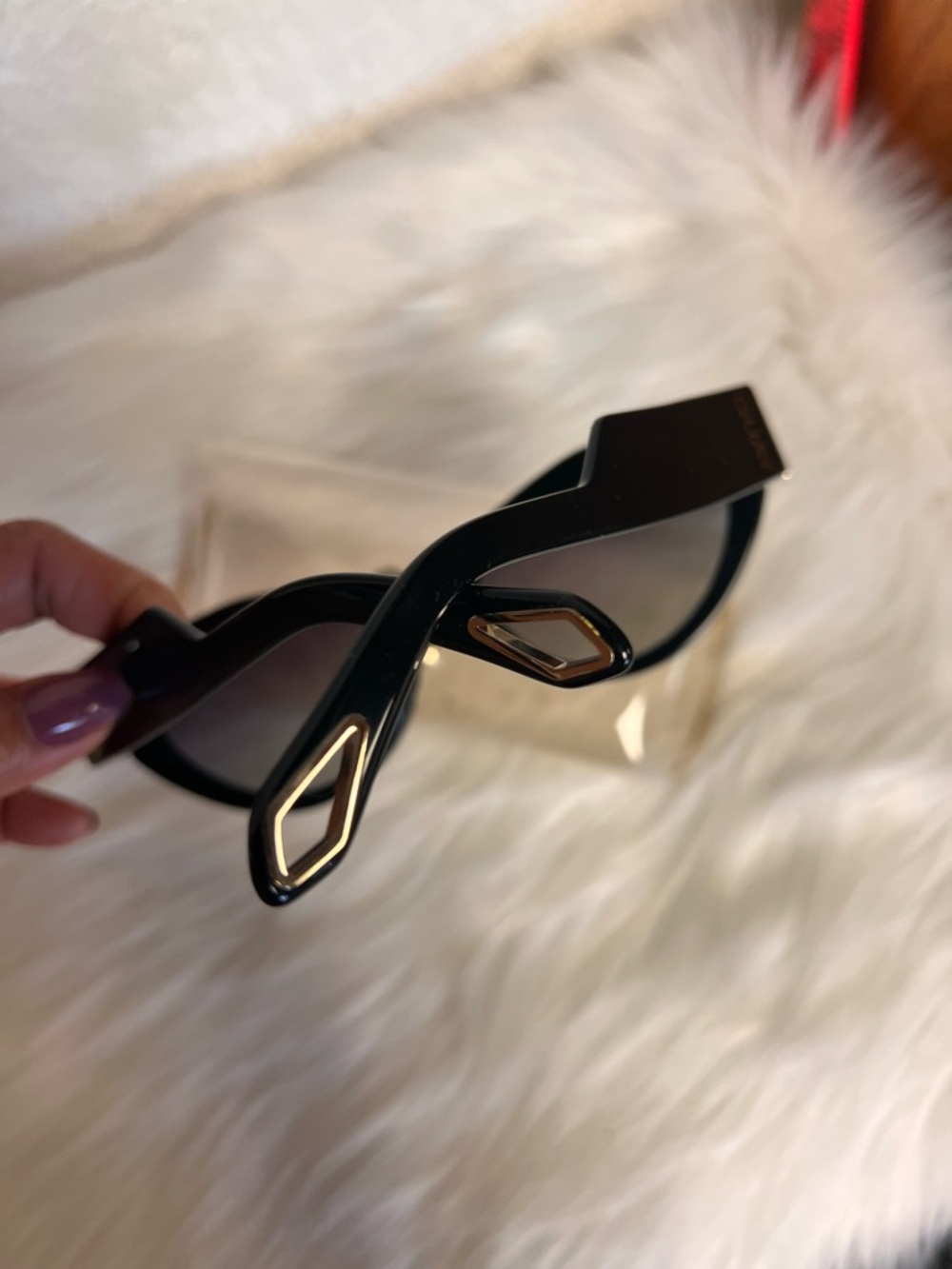 Quay Australia Black Cat-Eye Sunglasses with Gradient Lenses - Picture 7 of 7